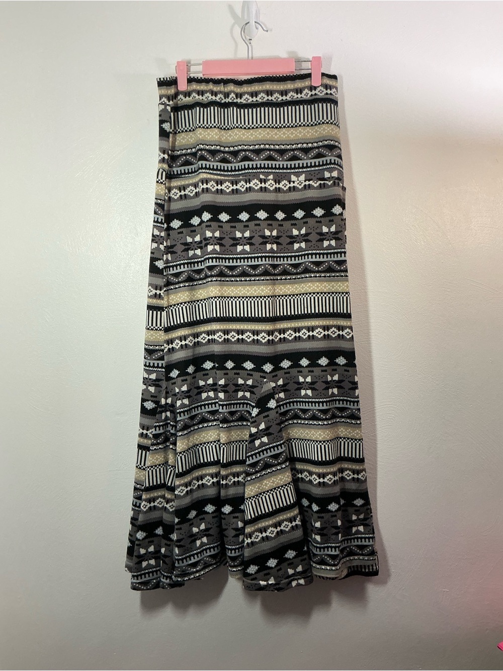 Poof! Striped Aztec Maxi Skirt in Black, Cream & Gray Size Large - Picture 2 of 5